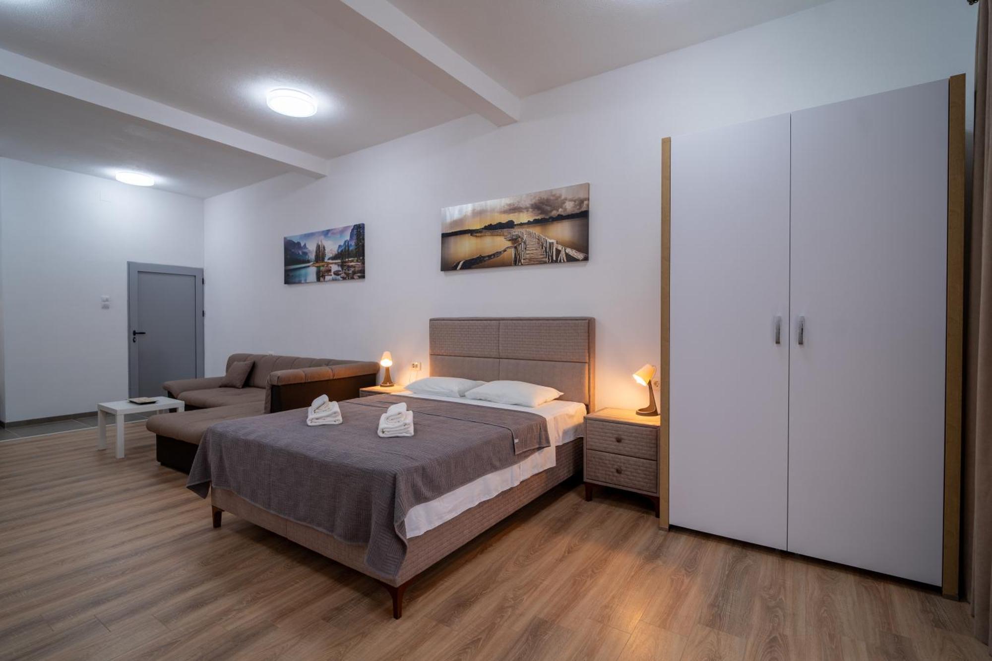 Dane Apartment Airport Podgorica Mitrovici  Exteriér fotografie