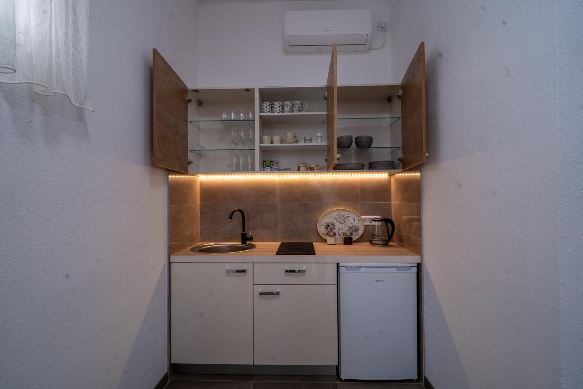 Dane Apartment Airport Podgorica Mitrovici  Exteriér fotografie